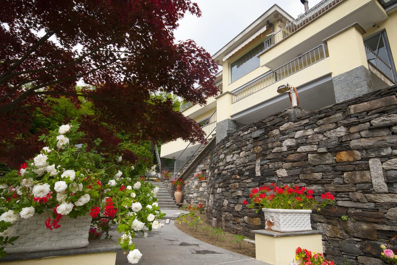 Al Poggio Hotel Оменя Екстериор снимка